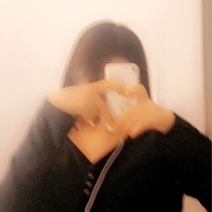 Meet your Posher, Victoria